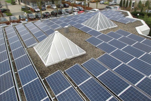 PvdA wil eerst daken vol leggen met zonnepanelen voordat er nieuwe zonneparken worden goedgekeurd